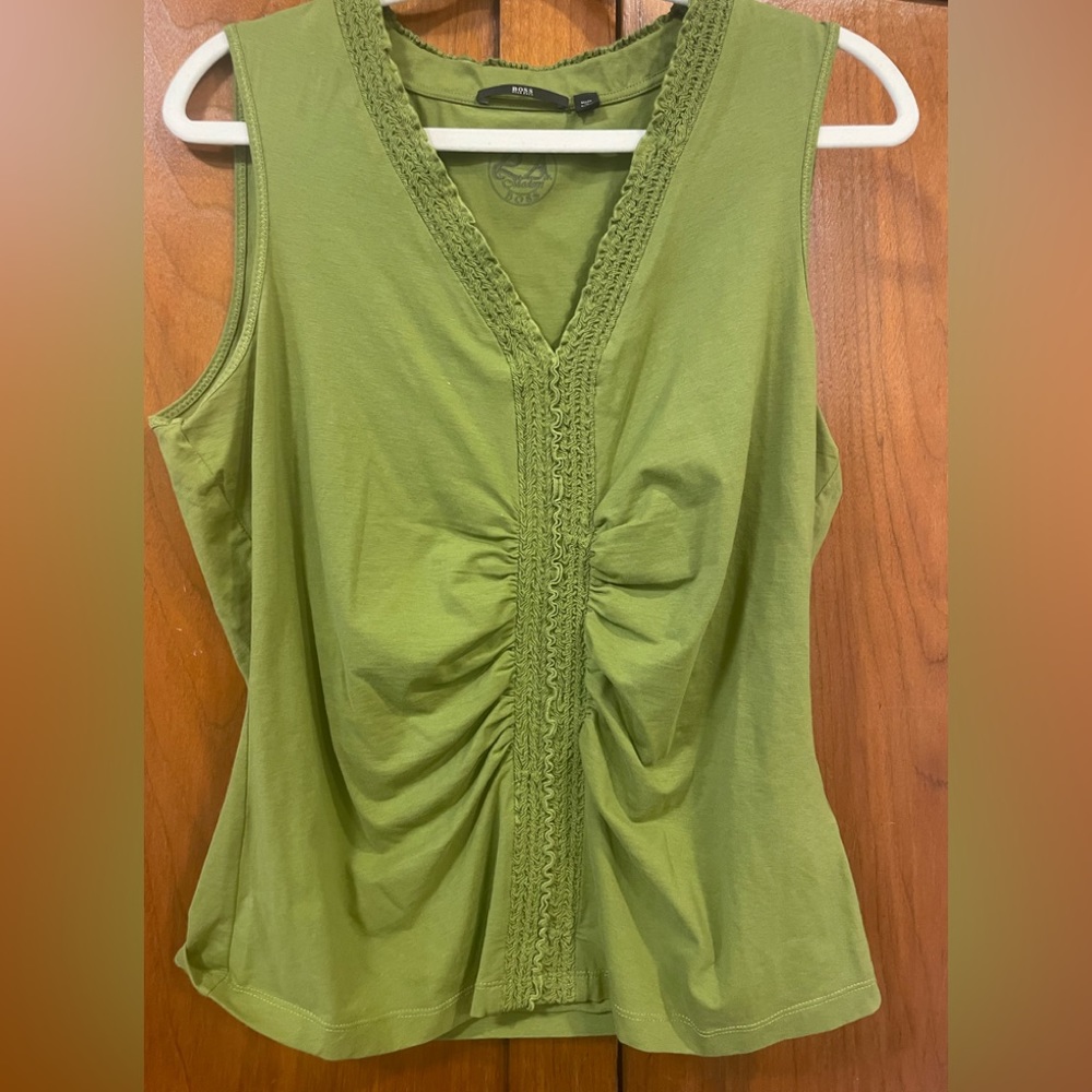 BOSS HUGO BOSS Women Jersey Embellished V-neck Sleeveless Olive Green Top Sz XL.
